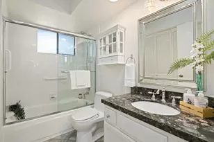 46 Pelican Ln, Redwood City, CA 94065 - Photo 14