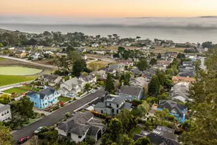 457 Coronado Ave, Half Moon Bay, CA 94019 - Photo 2