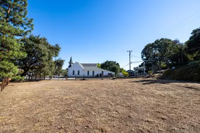 17205 Monterey Rd, Morgan Hill, CA 95037 - Photo 6