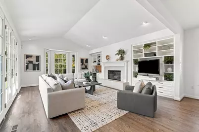 11008 Sycamore Dr, Cupertino, CA 95014 - Photo 10