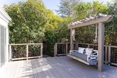 1365 Lakeview Dr, Hillsborough, CA 94010 - Photo 76
