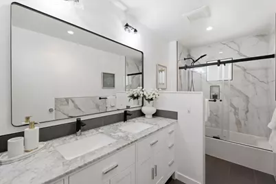 1365 Lakeview Dr, Hillsborough, CA 94010 - Photo 52