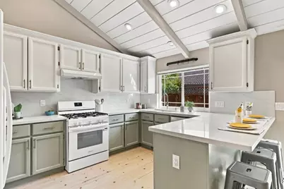 18240 Ransen Ct, Morgan Hill, CA 95037 - Photo 12