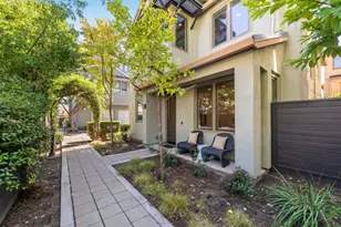 3493 Alma Village Cir, Palo Alto, CA 94306 - Photo 2