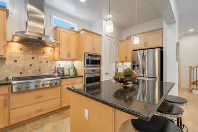3493 Alma Village Cir, Palo Alto, CA 94306 - Photo 16