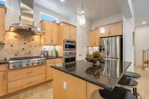 3493 Alma Village Cir, Palo Alto, CA 94306 - Photo 16