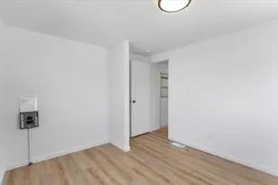 555 McLaughlin Ave 42, San Jose, CA 95116 - Photo 16