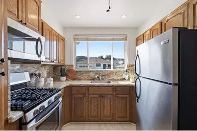 122 Sherwood Way, South San Francisco, CA 94080 - Photo 22