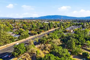 1342 Oak Knoll Dr, San Jose, CA 95129 - Photo 74