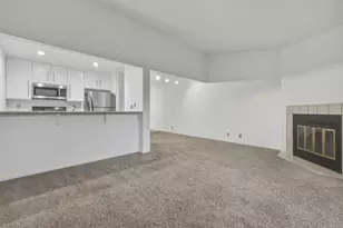 1511 Four Oaks Cir, San Jose, CA 95131 - Photo 8