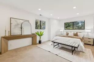 13390 Lennox Way, Los Altos Hills, CA 94022 - Photo 46