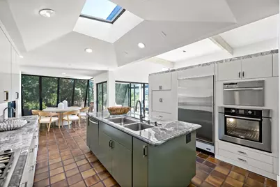 12 Hawkview St, Portola Valley, CA 94028 - Photo 18