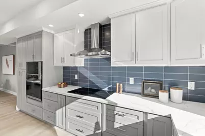 751 San Benito Ave, Menlo Park, CA 94025 - Photo 16
