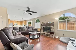 2120 Primrose Ct, Hollister, CA 95023 - Photo 4