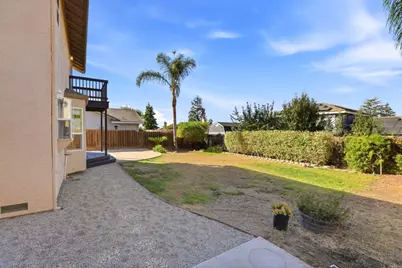 1490 Farragot Dr, Hollister, CA 95023 - Photo 32