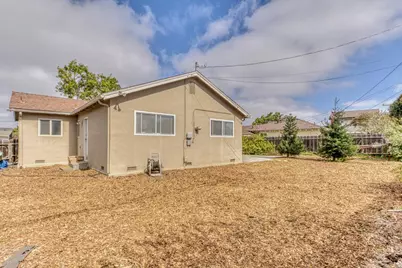 945 San Simeon Dr, Salinas, CA 93901 - Photo 28