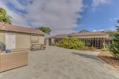 945 San Simeon Dr, Salinas, CA 93901 - Photo 12