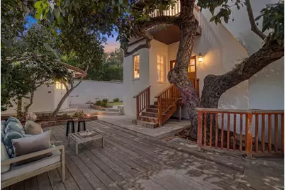 14900 Camarosa Dr, Pacific Palisades, CA 90272 - Photo 46