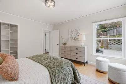 4024 Bayview Ave, San Mateo, CA 94403 - Photo 18