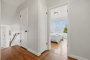 4024 Bayview Ave, San Mateo, CA 94403 - Photo 16