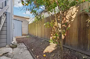 2364 E 16th St, Oakland, CA 94601 - Photo 32