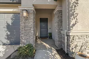 1361 Azalea Dr, Hollister, CA 95023 - Photo 4