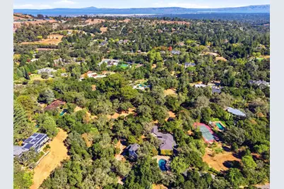 388 Albion Ave, Woodside, CA 94062 - Photo 36