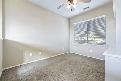 4129 W Cherry Tree Ln, Fresno, CA 93722 - Photo 28