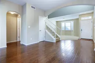 4129 W Cherry Tree Ln, Fresno, CA 93722 - Photo 12
