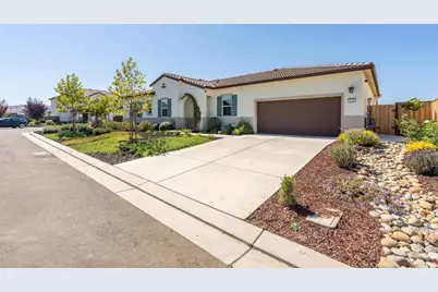 140 Scarlett Way, Hollister, CA 95023 - Photo 2