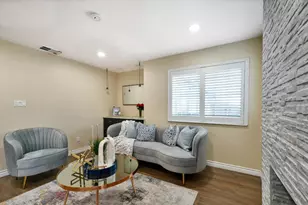 2979 Silverland Dr, San Jose, CA 95135 - Photo 26