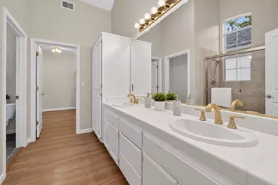 693 Windsor Ter, Sunnyvale, CA 94087 - Photo 16