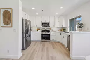 802 Intrepid Ln, Redwood Shores, CA 94065 - Photo 24