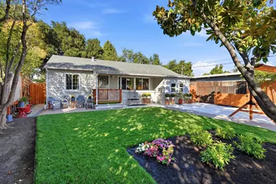 215 Newbridge St, Menlo Park, CA 94025 - Photo 1