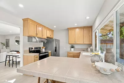 1003 Bluebonnet Dr, Sunnyvale, CA 94086 - Photo 20