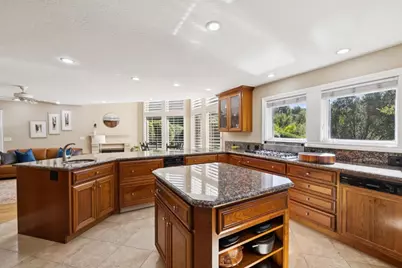 14180 Perata Ct, Saratoga, CA 95070 - Photo 14