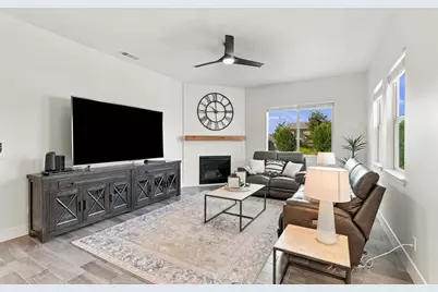 1612 Goldenstar Ct, Hollister, CA 95023 - Photo 6