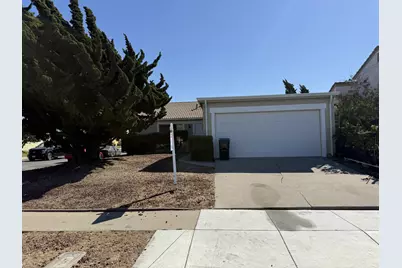 1514 Cherokee Dr, Salinas, CA 93906 - Photo 1
