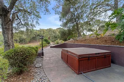 1925 Mantelli Dr, Gilroy, CA 95020 - Photo 50