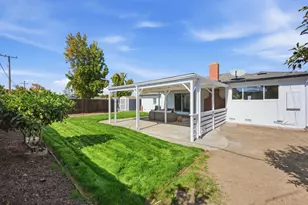 1858 Comstock Ln, San Jose, CA 95124 - Photo 32