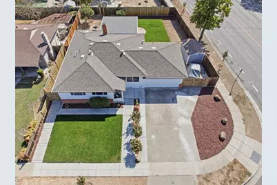 1858 Comstock Ln, San Jose, CA 95124 - Photo 40