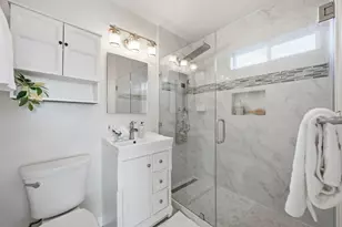 1858 Comstock Ln, San Jose, CA 95124 - Photo 22
