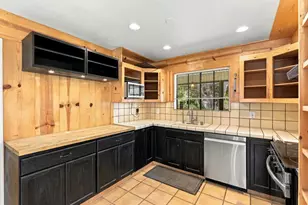 7710 Fallen Leaf Ln, Salinas, CA 93907 - Photo 14