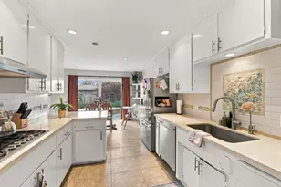 145 Wesley St, Capitola, CA 95010 - Photo 6
