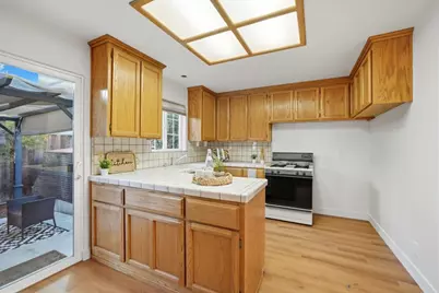 784 Sherman Oaks Dr, San Jose, CA 95128 - Photo 36