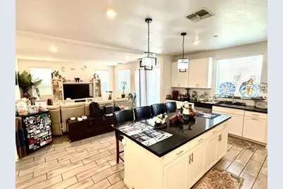 531 Gabriele Ct, Hollister, CA 95023 - Photo 4