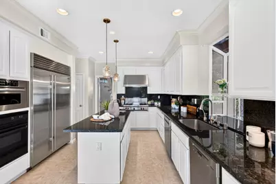 848 Summit Ct, Sunnyvale, CA 94087 - Photo 10