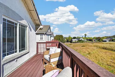 36190 Crystal Springs Dr, Newark, CA 94560 - Photo 40
