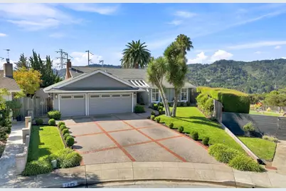 1245 Laurel Hill Dr, San Mateo, CA 94402 - Photo 2