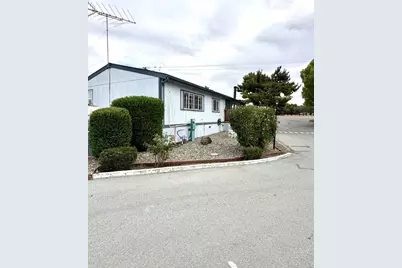 2900 Fairview Rd 7, Hollister, CA 95023 - Photo 2